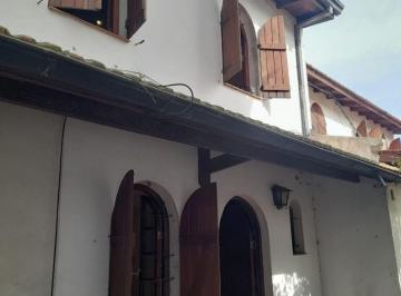 Casa en Alquiler de 2 ambientes Macrocentro · Duplex Dos Ambiente Sin Muebles, Lateral Zona Aldey Mar del Plata