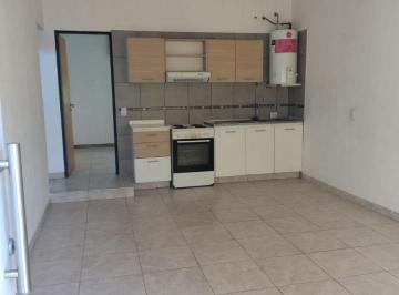 PH de 4 ambientes, General San Martín · Alquiler PH 4 Amb. con Patio