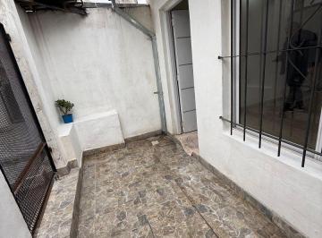 PH de 4 ambientes, General San Martín · Alquiler PH 4 Amb. con Patio