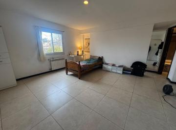 PH · 40m² · 2 Ambientes · PH 2 Ambientes Sin Expensas en La Perla
