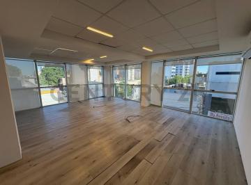 Oficina comercial · 50m² · 2 Ambientes · 1 Cochera · Venta 2 Oficinas en Pleno Centro de Moron - Ed. Moron Premium