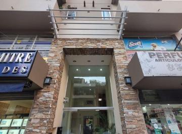 Departamento de 2 ambientes, Lomas de Zamora · Departamento 2 Ambientes Centro de Banfield