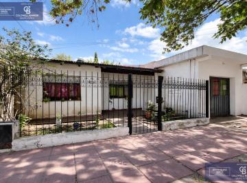 Casa · 131m² · 3 Ambientes · 1 Cochera · Venta Casa 3 Dorm. Villa Mercedes San Luis