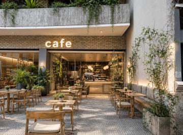 Local comercial , Flores · Local Comercial con Vidriera 96 m² — Boyaca 731