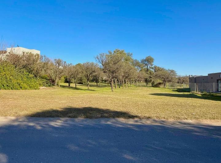 Terreno · 1500m²