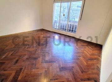 Departamento · 133m² · 5 Ambientes · Venta Semipiso 5 Ambientes con Dependencia, 2 Baños + Baño de Servicio - Apto Crédito - Almagro