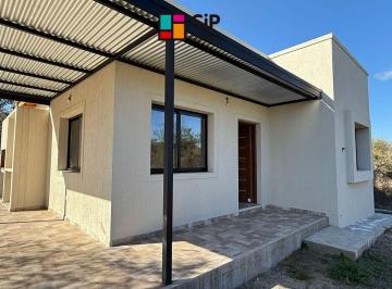 Casa de 4 ambientes, Villa Merlo · Casa a Estrenar en Venta a Minutos de Escuela Técnicaa Minutos de La Plaza Principal