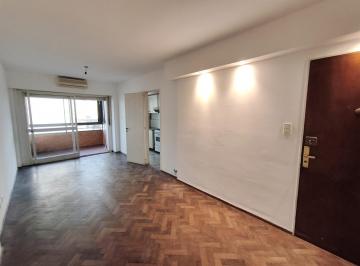 Departamento · 59m² · 5 Ambientes · Semipiso con Balcon Al Frente 2 Dorm. Living Cocina Separada Rosario