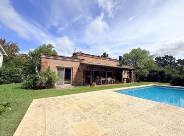 Quinta vacacional · 166m² · 4 Ambientes · Casa Quinta en Venta en La Rinconada, Pilar, G. B. a. Zona Norte