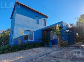 Casa · 102m² · 4 Ambientes · 4 Cocheras · Casa Moderna de Diseño en Dos Plantas con Pileta, Galería y 4 Dorm. – Barrio Ayres de Maschwit