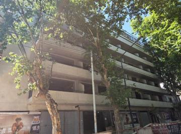 VAR-VAR-795_2 · Venta Local Al Frente C/ Patio Jardín Zona Residencial Parque Cha