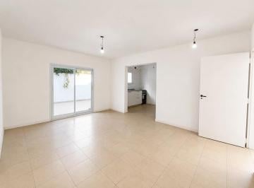 general-san-martin-villa-ballester-alquiler-ph-4-ambientes · PH de 4 Ambientes con Patio