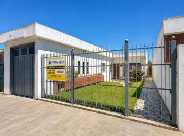 general-san-martin-loma-hermosa-venta-casa-3-ambientes · Casa de 3 Ambientes con Parque y Garage