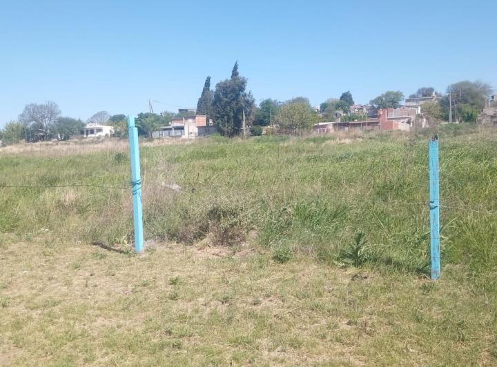 Terreno · 230m²