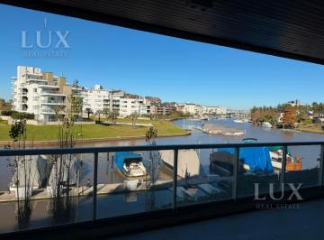 Departamento · 200m² · 4 Ambientes · 2 Cocheras · Departamento de 4 Ambientes en Alquiler en Acqua Rio Nordelta
