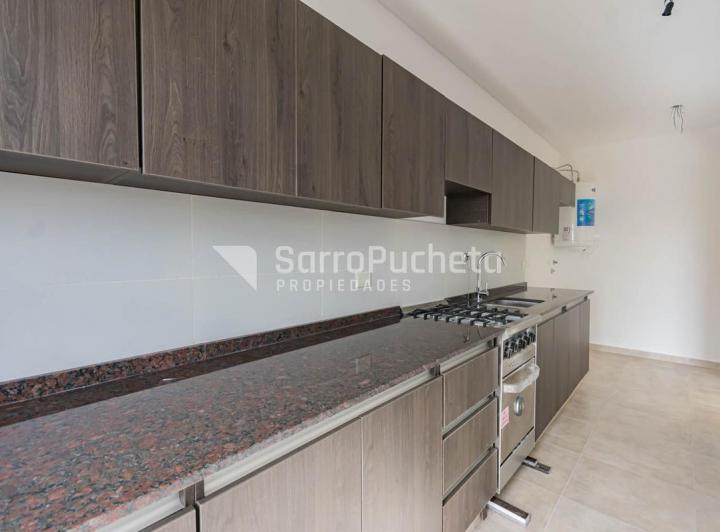 Desarrollo vertical · Venta Departamentos - Av Rivadavia 22264 - Ituzaingo