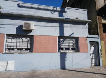 PH · 108m² · 4 Ambientes · PH de 4 Ambientes con Terraza y Quincho