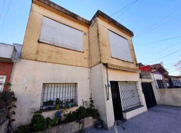 Departamento · 60m² · 3 Dormitorios · Alquiler Casa 3 Amb Paso del Rey - Barrio Arca