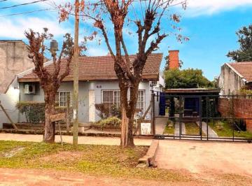 Departamento · 333m² · 2 Dormitorios · Casa en Venta 2 Dorm. – Villa Salas, Moreno