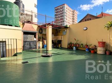 PH · 148m² · 3 Ambientes · PH con Patio, Parrilla, Terraza y Quincho Todo Propio, Sin Expensas! Frente Al Parque Centenario