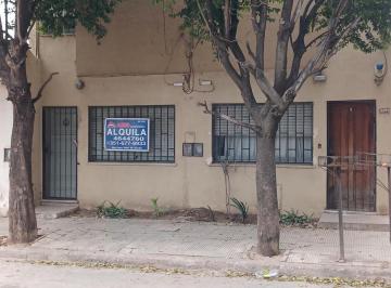 Foto · B San Fernando, Departamento 2 Dorm., con Patio. $820.000