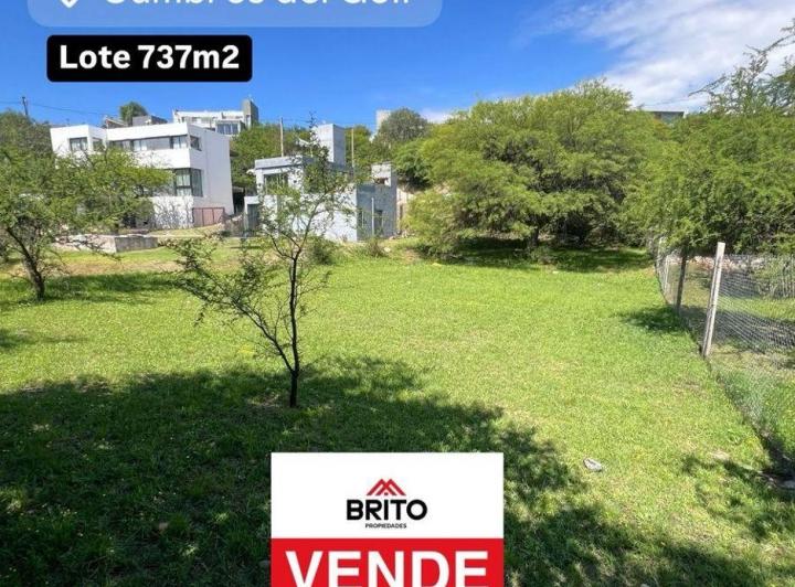 Terreno · 737m²