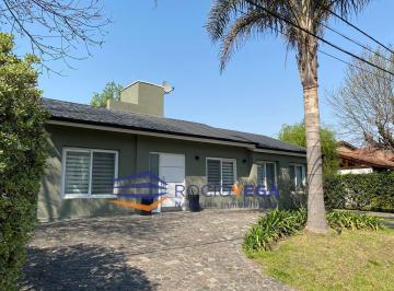 Casa · 140m² · 3 Ambientes · 1 Cochera · Casa en Alquiler en Country Banco Provincia Moreno