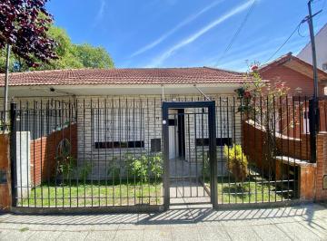 Casa · 50m² · 3 Ambientes · Latorre Prop. Vende Chalet en PH - Hermoso Entorno