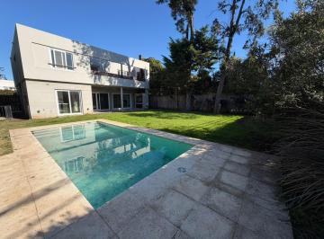 Casa · 480m² · 6 Ambientes · 3 Cocheras · Casa en Alquiler en Barrio Cerrado de La Horqueta