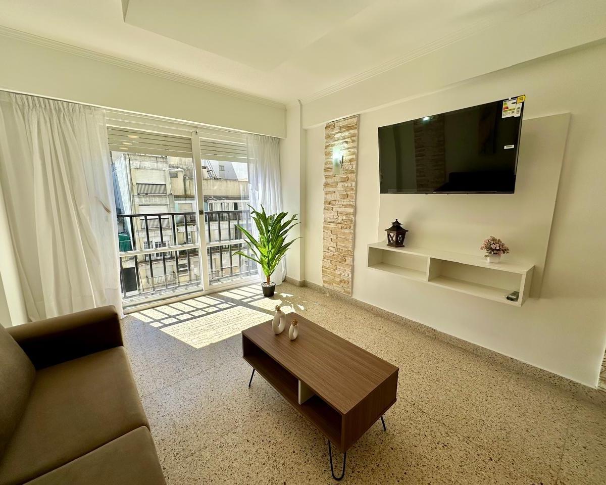 Venta Departamento 2 Ambientes con Dependencia – Edificio Palacio Edén