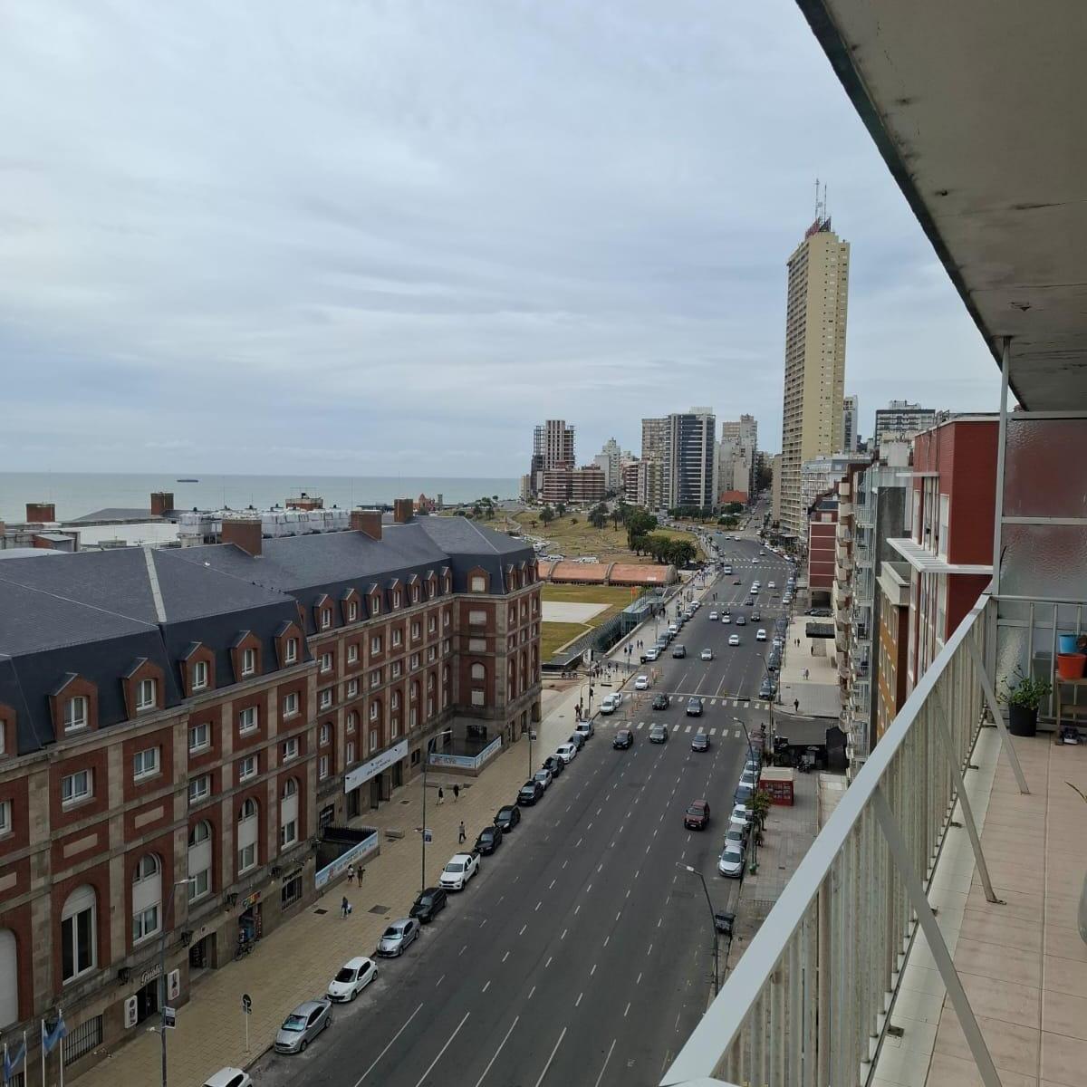 Departamento 2 amb, 42m² con balcón y vista al mar — Centro