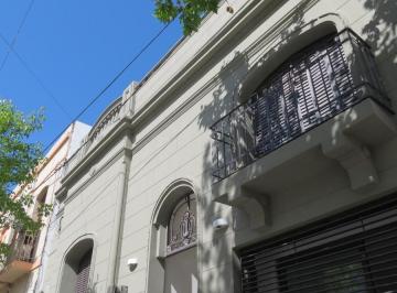 Departamento · 65m² · 2 Dormitorios · Bº General Paz: Depto Dos Dorm. C/ Balcon!