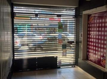 Local comercial · 15m² · Local en Alquiler en Lanús Este, Lanús, G. B. a. Zona Sur