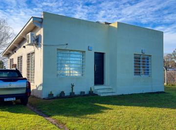 Casa · 99m² · 3 Ambientes · Venta Casa 3 Ambientes La Laura Apta Credito