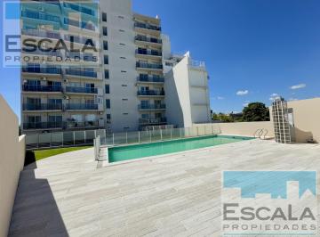 Departamento · 55m² · 3 Ambientes · 1 Cochera · Departamento de Dos Dorm. con Balcon, Pileta en Alquiler Arroyito
