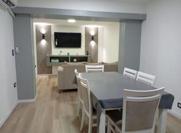 Departamento · 71m² · 3 Ambientes · Venta Depto 3 Ambientes Reciclaro con Patio.