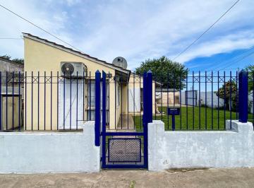 PH · 60m² · 4 Ambientes · 1 Cochera · Venta Casa 4 Amb. con Cochera y Parque