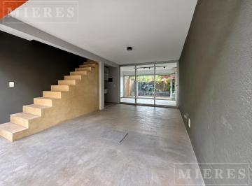 Casa · 88m² · 4 Ambientes · 1 Cochera · Dúplex en Venta en Green Oak!