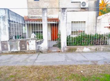 PH de 3 ambientes, Lanús · PH Al Frente en Venta, Lanus
