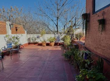 PH · 121m² · 5 Ambientes · PH en Parque Avellaneda