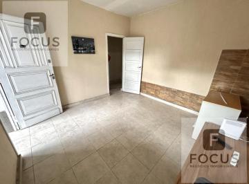 Casa · 109m² · 3 Ambientes · Venta Casa 3 Ambientes C/patio Ramos Mejia