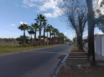 Entorno · Casa en Venta Granadero Baigorria - Orsetti 100 - a m. Av San Martín.