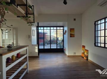 PH · 85m² · 3 Ambientes · Venta - PH 3 Amb Reciclado C/ Patio, Terraza, Quincho y Lavadero - V. Martelli