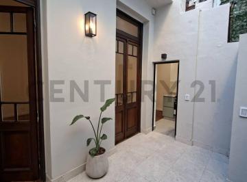 PH · 43m² · 2 Ambientes · Venta PH 2 Ambientes Reciclado con Patio Sin Expensas