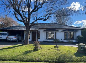 Casa de 6 ambientes, Moreno · Casa en Alquiler en Banco Provincia Francisco Alvarez Moreno