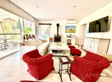 Casa · 150m² · 5 Ambientes · 2 Cocheras · Alquiler Anual Casa Pilar La Emilia