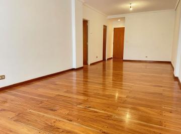 Departamento · 105m² · 4 Ambientes · 1 Cochera · Departamento en Venta Cuatro Ambientes, con Cochera Fija.