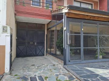 PH de 3 ambientes, Quilmes · PH de 127 m² con 2 Dorm. en Venta en Quilmes