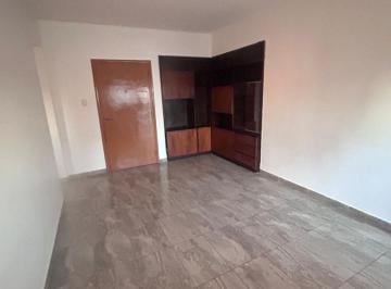 Departamento de 3 ambientes, Villa Devoto · 3 Ambientes Frente Impecable