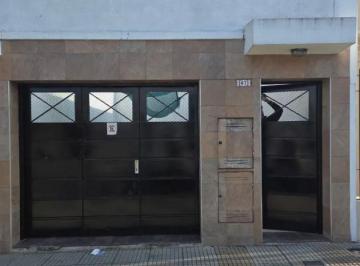 ITA-ITA-6_2 · Casa en Alquiler - Villa Soldati Ubicación: Corrales 3000, Caba - 3 Ambientes
